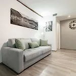 Olimpia Via Vitani - The House Of Travelers