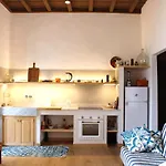 Namaste Apartment Fiumelatte