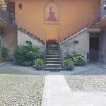 Gabbinoholidayhome Appartamento In Suggestiva Corte