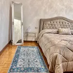 Sweet Home Lidia