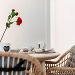 Numero 11 Piazza Amendola - By Myhomeincomo