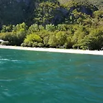 Amata Lake Tour In Barca Privata Sul Lago Di Como