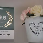 A Due Passi Dal Lago