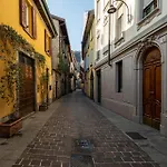 Appartamento Tivano In Centro Storico