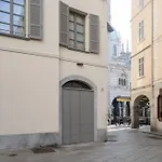 Palazzo La Cortesella - Modern Design & Central Location
