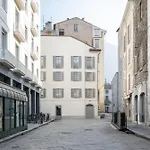 Palazzo La Cortesella - Modern Design & Central Location