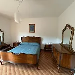 Casa Anna, View And Parking!