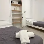 Paloma Center Town Apartment