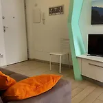 My Holiday - Casa Adele - Vercana Residence Glicine