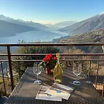 Stunning Lake View Apartment Peglio - Larihome A45