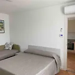 Cozy Escape In Bellagio