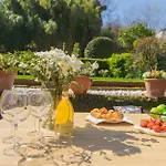 Vico Garden-203 By Rent All Como
