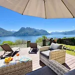 Bello Pezzo 3-Bedroom Lakeview Apartment With Shared Garden And Terrace
