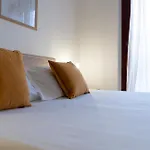Como Comfort Flat By Wonderful Italy