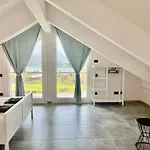 Villa Tivano, Vista Mozzafiato