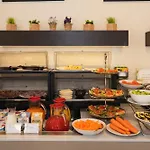 Parini Hotel