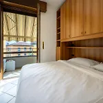 Three Bedroom Apartment - Lake View - Larihome A57