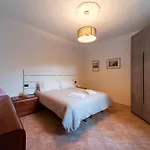 Moonlight - Lecco Getaway