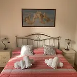 Lo Scorcio Sul Lago