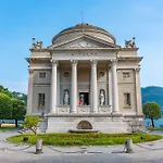 Amendola City View Apartments Suite Moderna