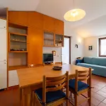 Marigold Apartment By Wonderful Italy