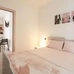 Aria Di Lago