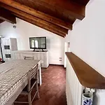Home 26, Near The Lake