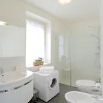 Appartamento Nuvola - Lake Como - Near The Beach - Near The Center