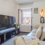 Pretty Studio In Old Town By Rent All Como