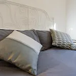 Lovely Corner In The Heart Of The Lake By Rent All Como
