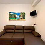 Perla House