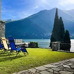 Villa Luminosa Laglio - Private Parking, Garden