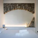 Suite On The Lake