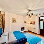 Villa Oleandra With Garden&Swimming Pool