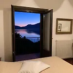 Casa Ludovica - Cozy Apartment With Panoramic Lake & Mountain Views