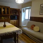 Apartment Cercino Privacy And Late Checkout