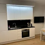 Mira Lago