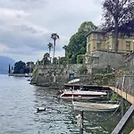 Wonderful Lake Front Appartment Near Bellagio