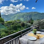 Jasmine Lilla - Apartment In Villa With Terrace