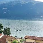 Golden Lake View