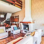 Vintage Apartment