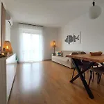 Casa Guzzi E Lago