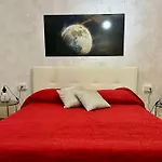 Luna\'S House