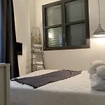 Cozy Room In The Heart Of Como