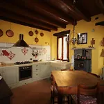 La Corte Dei Rho