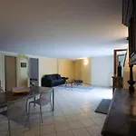 Villa Grel - By Myhomeincomo