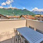 Villa Family Colico With Pool