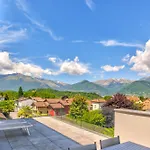 Villa Family Colico With Pool