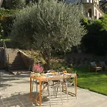 Villa Olivo - By Myhomeincomo