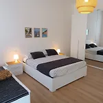 Raffaella Home In Como Center